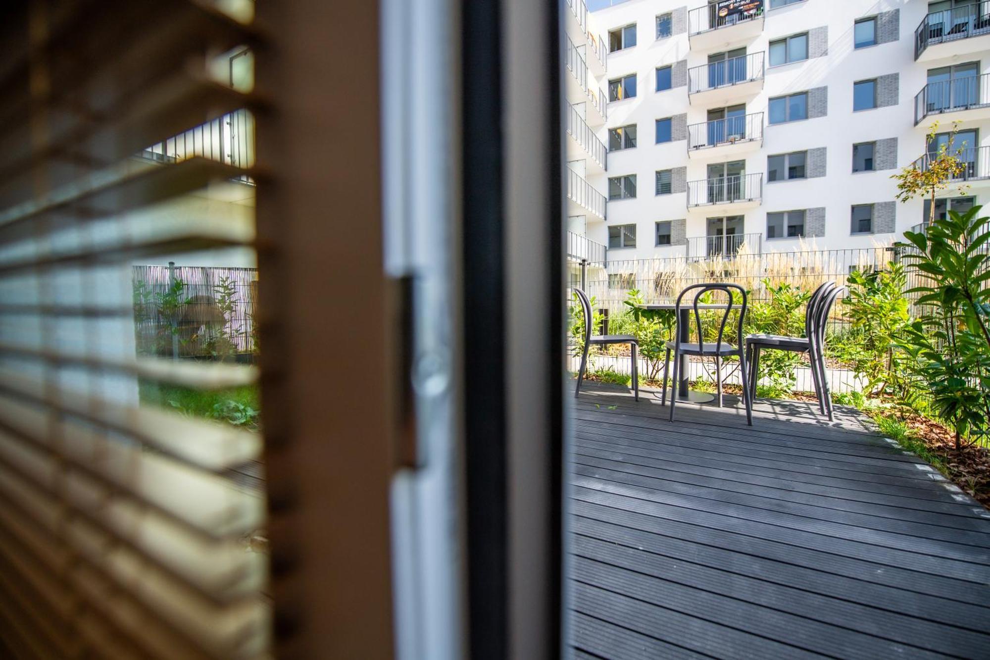 Apartament Mikolowska Z Tarasem Гливице Экстерьер фото